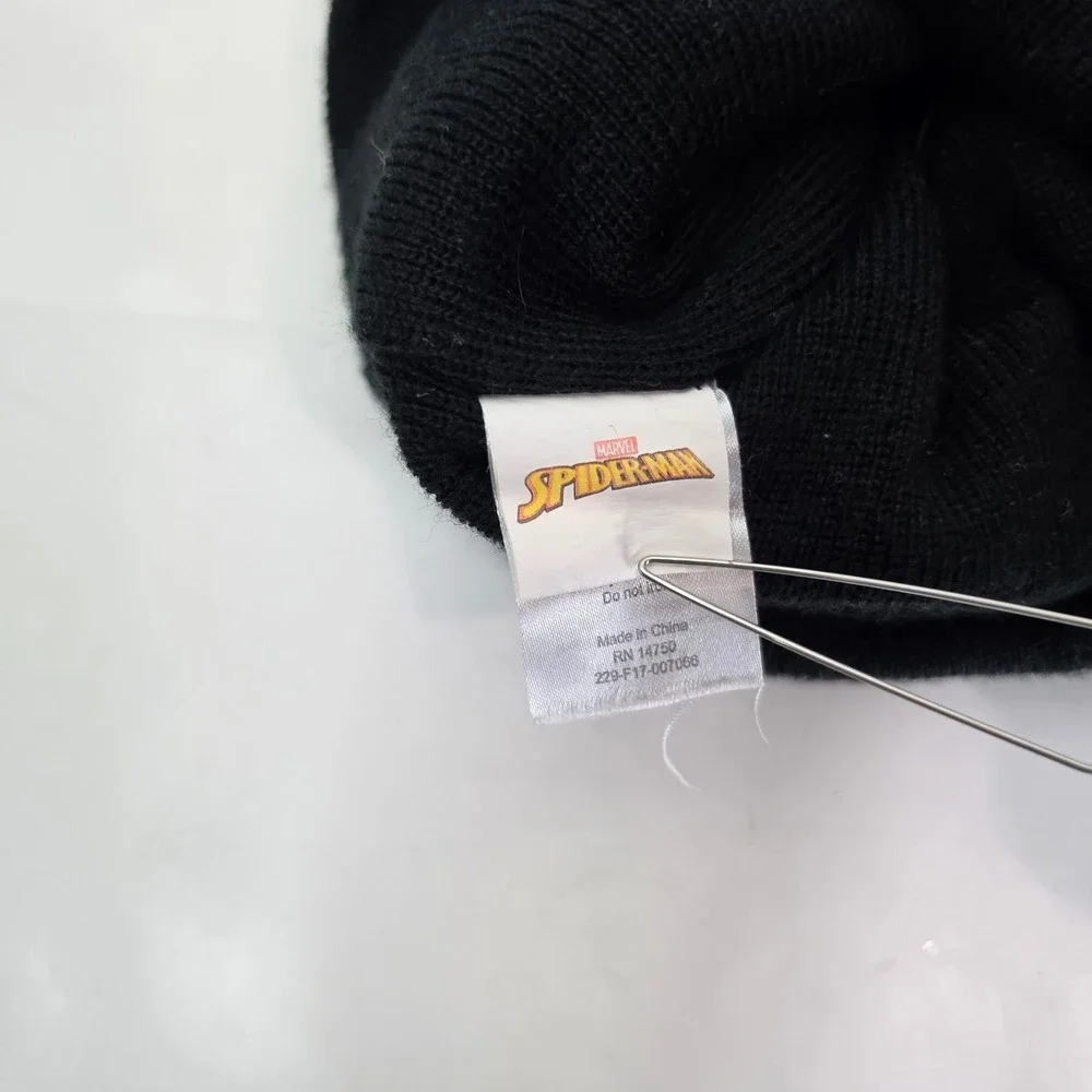 Marvel Spider-Man Youth Beanie Hat Red Black Grey Striped Knit Cap RN 14750 OSFM